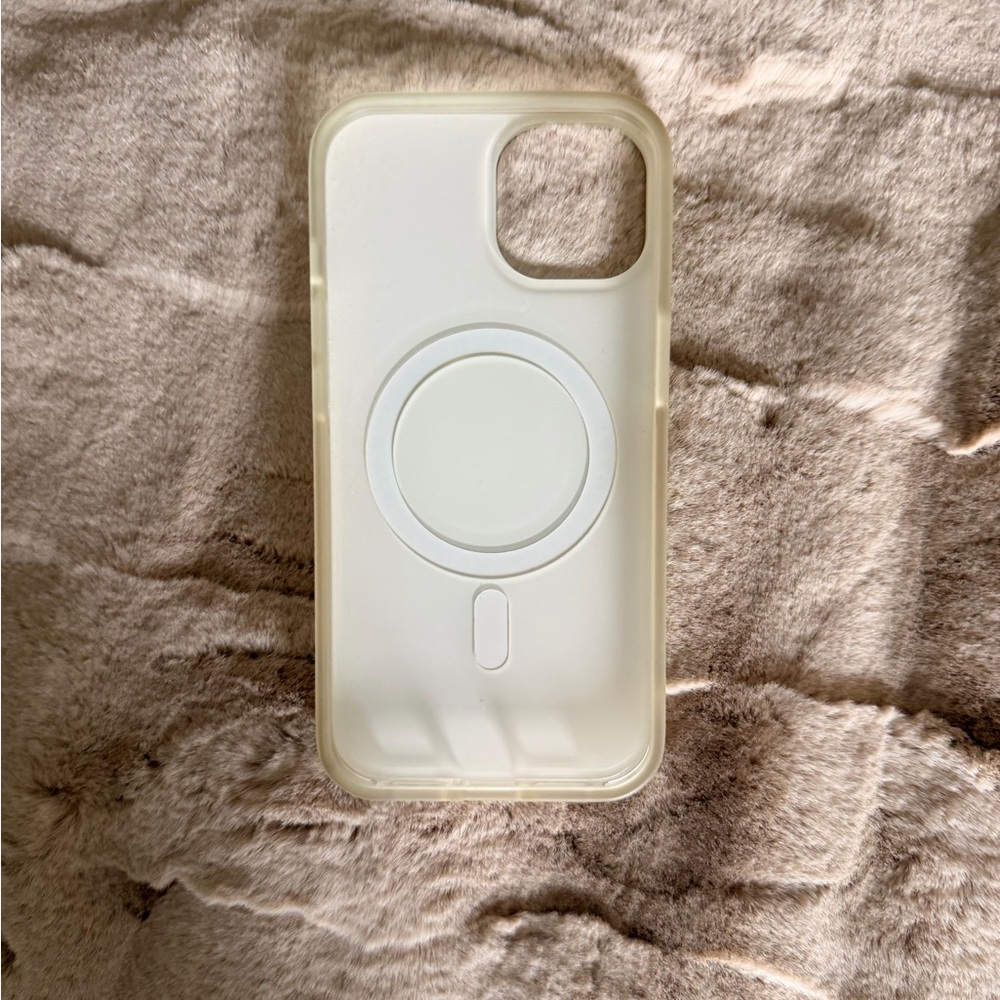 Sonic Pearl Tort MagSafe® Compatible iPhone 14 Case - Picture 3 of 4